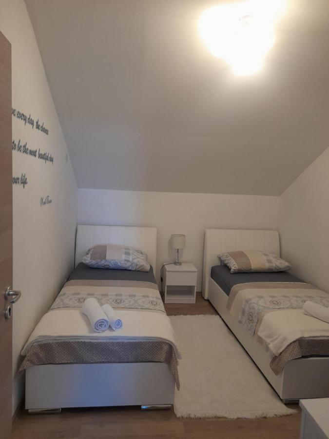 Apartment Bicanic Вир Екстериор снимка